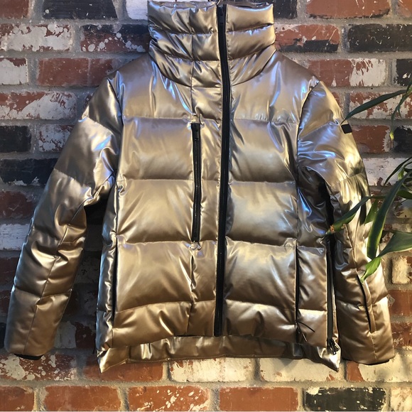 Tumi High Shine Bomber Champagne in Women’s size Large - Picture 5 of 16